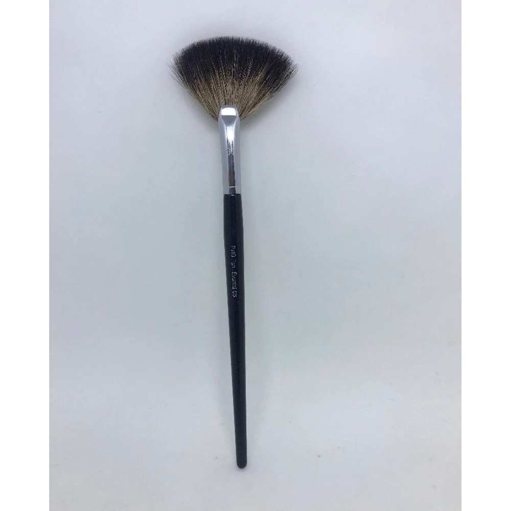 Sephora Collection PRO Fan Brush‎ 65 Large Powder Highlighter Makeup Brush New